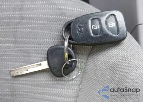 2016 Hyundai Accent Se из США, поврежденный, VIN KMHCT4AE2GU114957